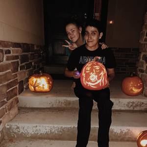 Meet your Posher, Mauryn